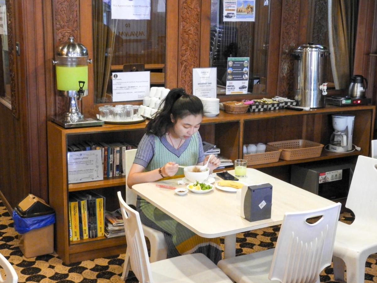 仰光 背包客旅馆旅舍 外观 照片